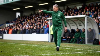 Hibernian manager David Gray says he is not put off by criticism as his side, eighth in the Premiership, prepare to face...