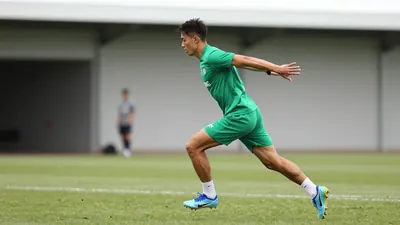The Serbian defender, who joined from Holstein Kiel in September, is now available for selection as Hibernian prepare for...