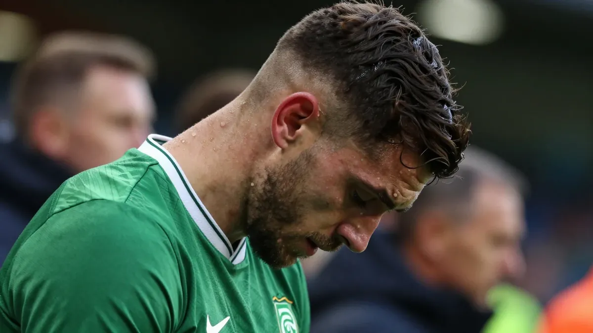 David Gray's Hibernian side crashed out of the Conference League play-offs after a dramatic 3-2 loss to Gent at Easter...